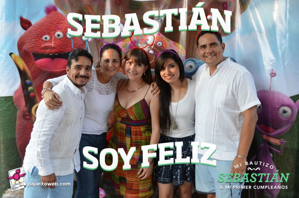 Sebastián: Bautizo y 1 año